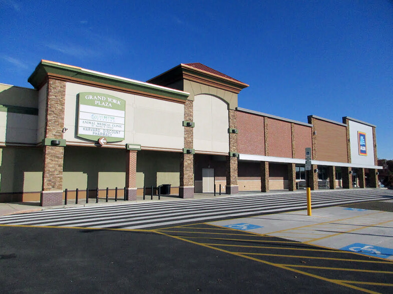 1801-1849 York Rd, Lutherville Timonium, MD for lease - Building Photo - Image 2 of 6