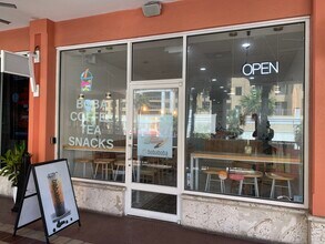 483 Mandalay Ave, Clearwater Beach, FL for lease Interior Photo- Image 2 of 15