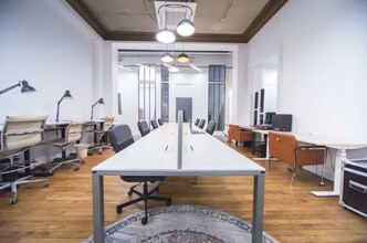 Coworking Space in Paris for lease Interior Photo- Image 1 of 4