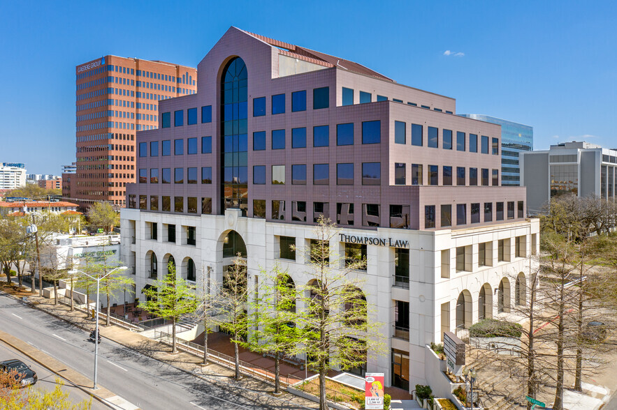 3300 Oak Lawn Ave, Dallas, TX for lease - Building Photo - Image 1 of 3