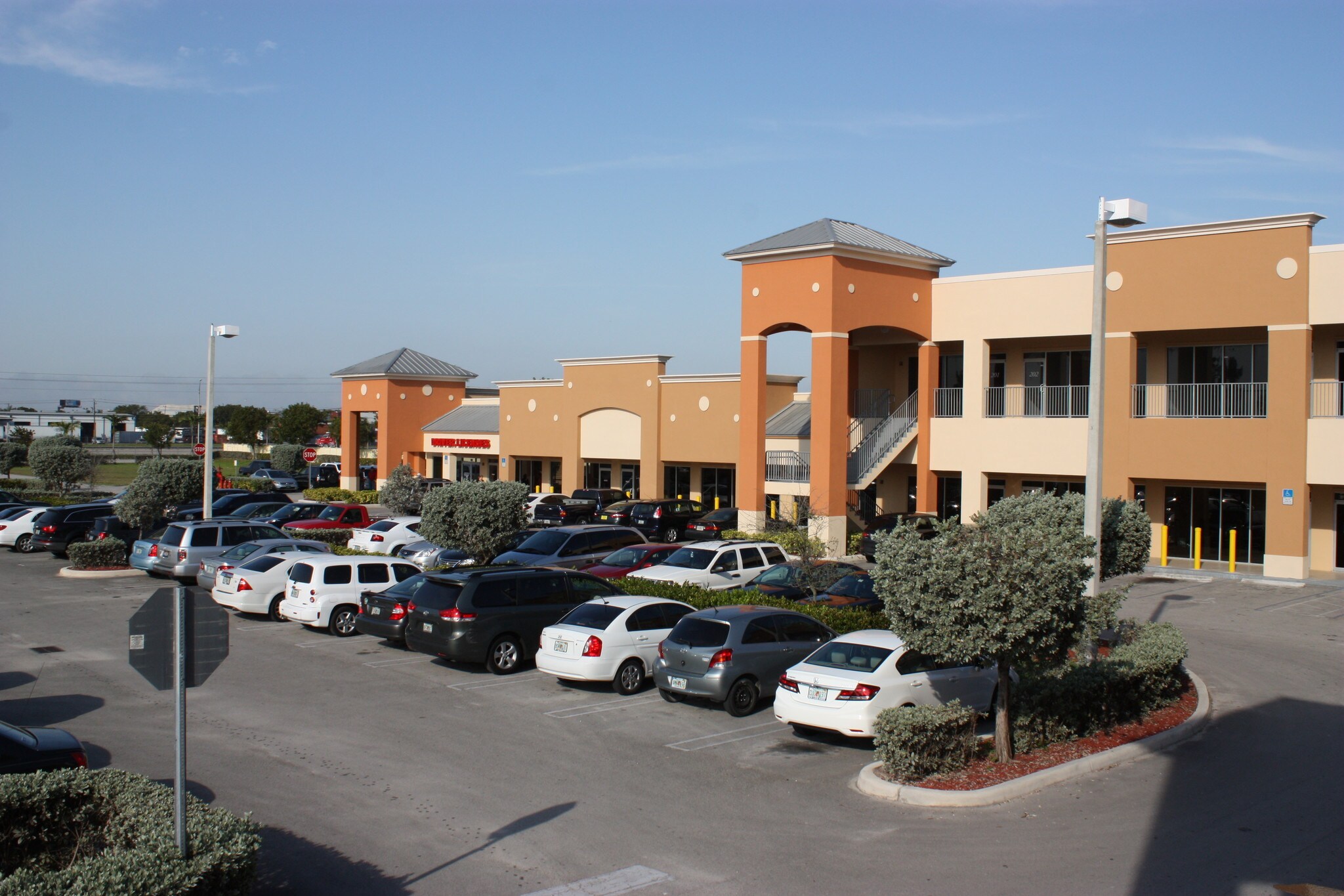 1109111093 NW 138th St, Hialeah, FL 33018 Impact Commercial Center