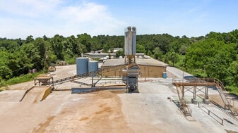 Concrete Ready Mix Plant - Owner Financed Property