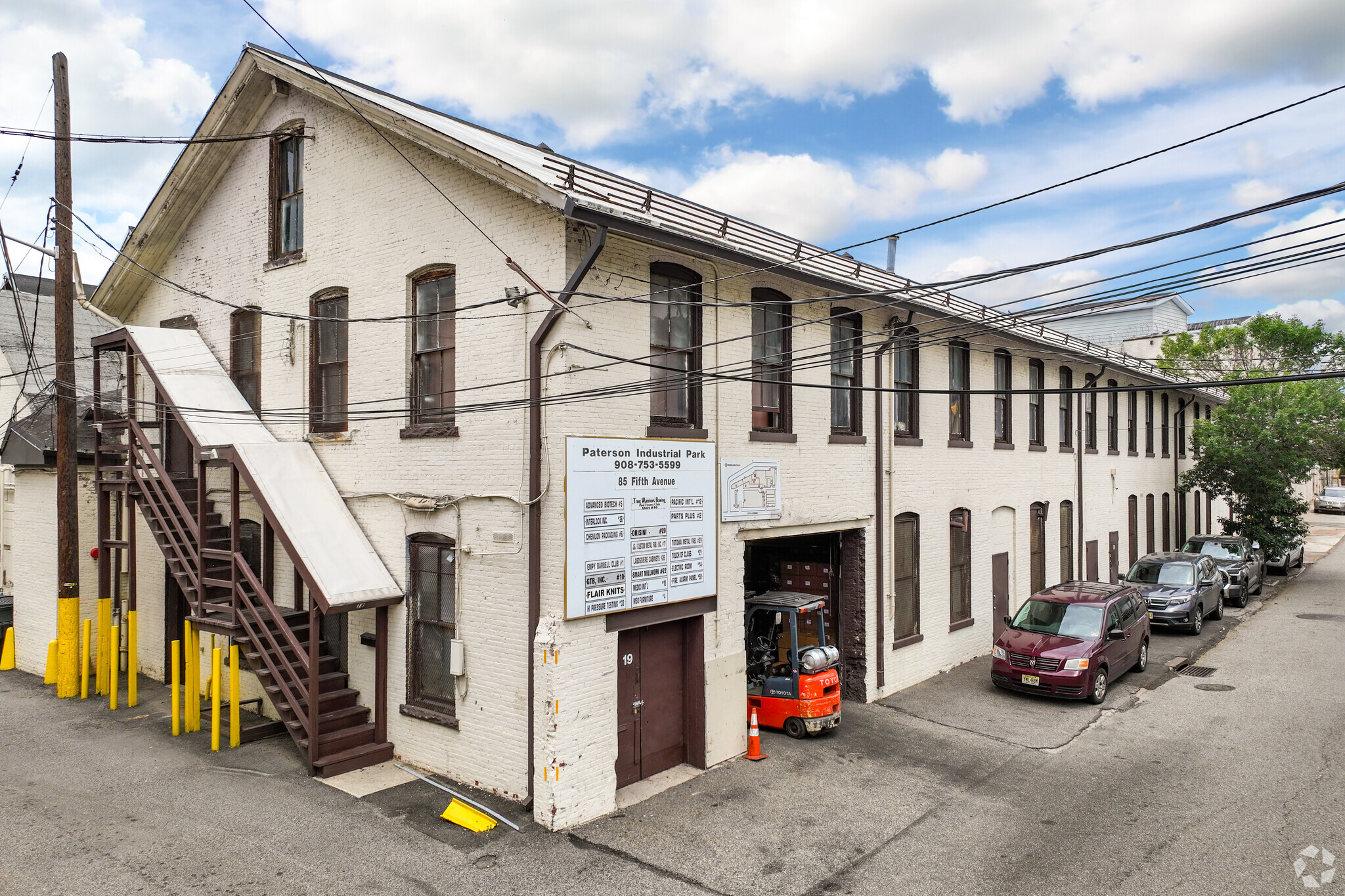 85 Fifth Ave, Paterson, NJ for lease Building Photo- Image 1 of 5