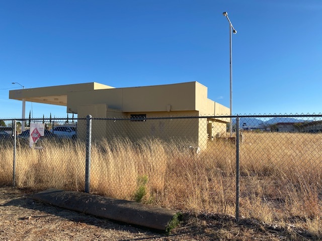 217 N Huachuca Blvd, Huachuca City, AZ for sale - Building Photo - Image 3 of 17