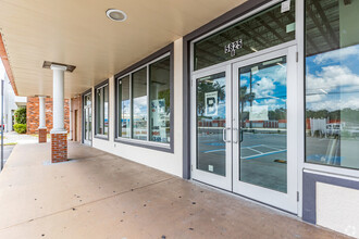 5825 66th St N, Saint Petersburg, FL for lease Building Photo- Image 1 of 2