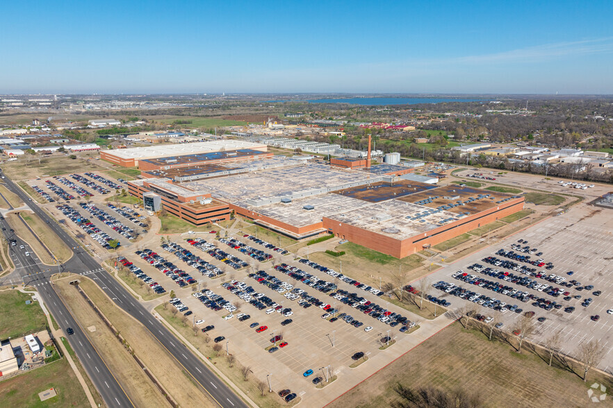 7725 W Reno Ave, Oklahoma City, OK for lease - Building Photo - Image 3 of 12