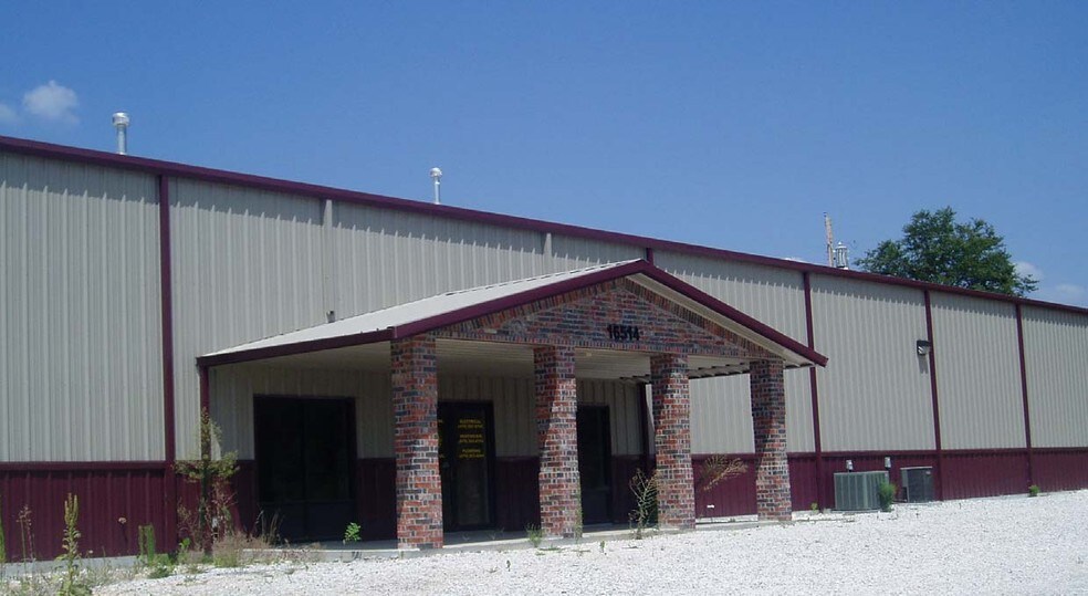 16514 Hwy 12 W, Gentry, AR for sale - Primary Photo - Image 1 of 1