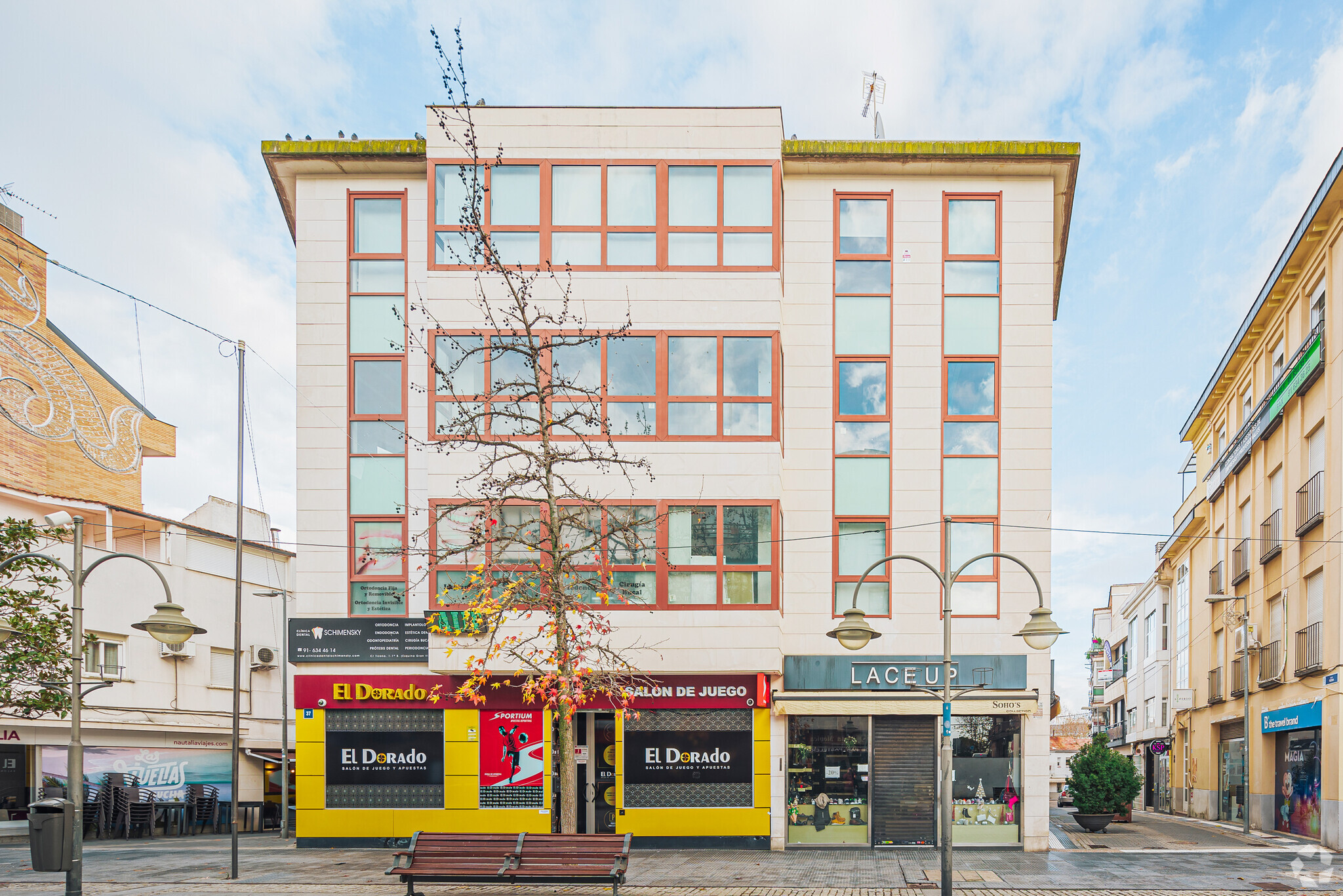 Calle Gran Vía, 37, Majadahonda, Madrid for lease Primary Photo- Image 1 of 5