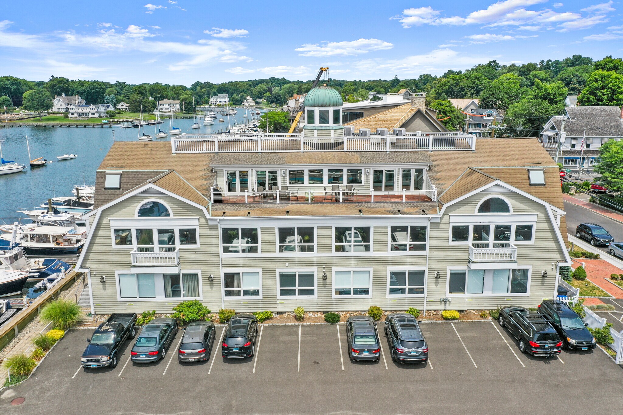 105 Rowayton Ave, Norwalk, CT 06853 Office for Lease