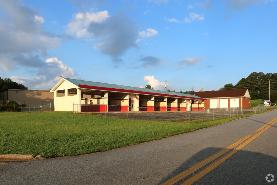 1152 Marietta Hwy, Canton, GA for sale - Primary Photo - Image 1 of 1