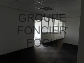 Rue Elisée Reclus, Décines-Charpieu for lease Interior Photo- Image 2 of 5