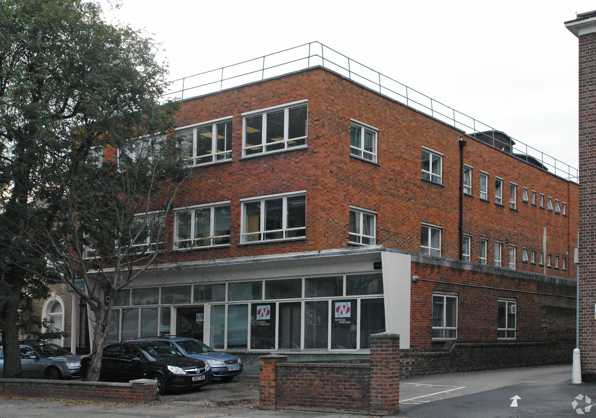 57 London Rd, Enfield for sale Primary Photo- Image 1 of 1