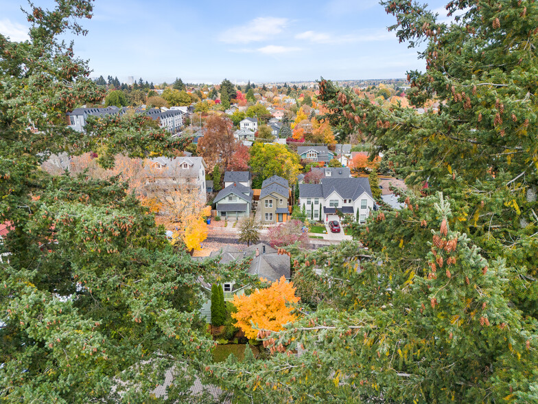 1723 Se Miller St, Portland, OR for sale - Primary Photo - Image 1 of 35