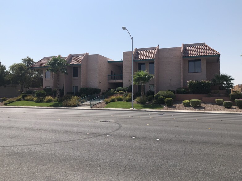 4495 W Hacienda Ave, Las Vegas, NV for lease - Building Photo - Image 2 of 4