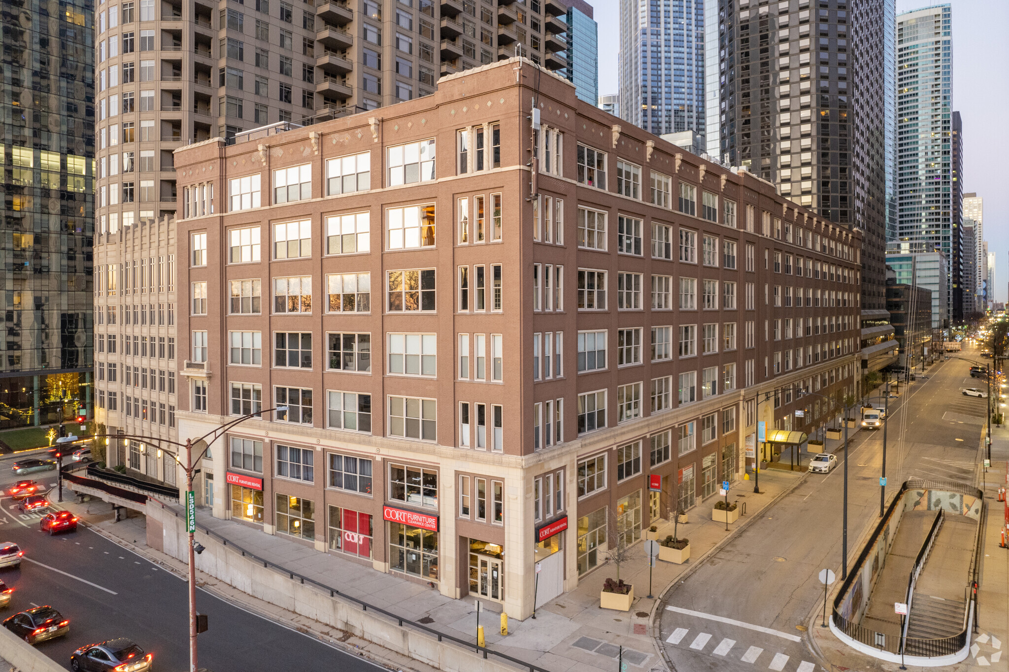 540 N Lake Shore Dr, Chicago, IL for lease Primary Photo- Image 1 of 16