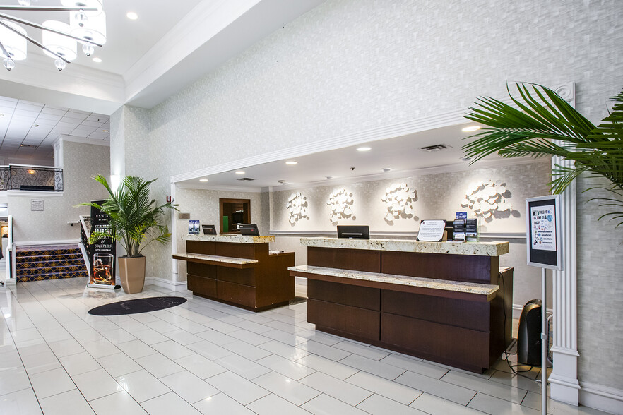 200 E Amite St, Jackson, MS for sale - Lobby - Image 1 of 1