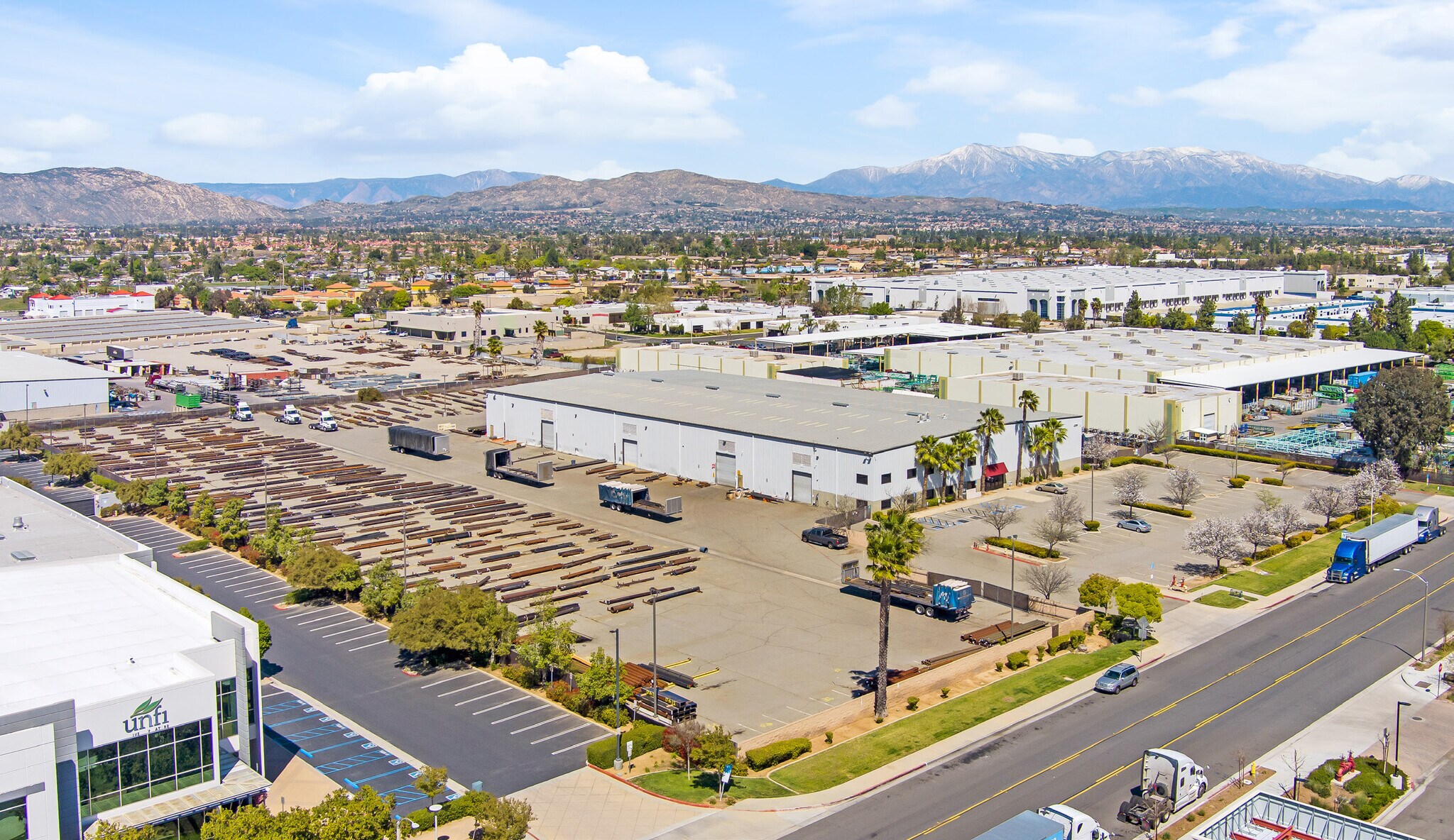 22360 Goldencrest Dr, Moreno Valley, CA for lease Building Photo- Image 1 of 4