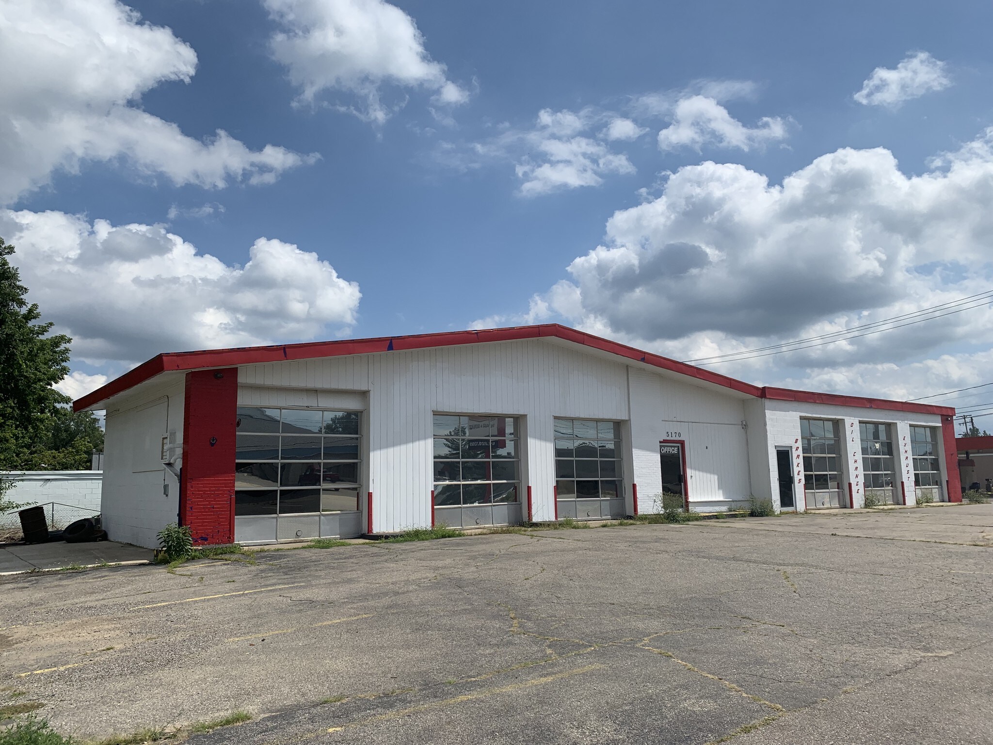 5170 Division Ave S, Grand Rapids, MI for sale Building Photo- Image 1 of 1