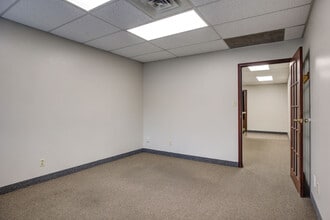 469 Bouchard St, Sudbury, ON for lease Interior Photo- Image 2 of 4