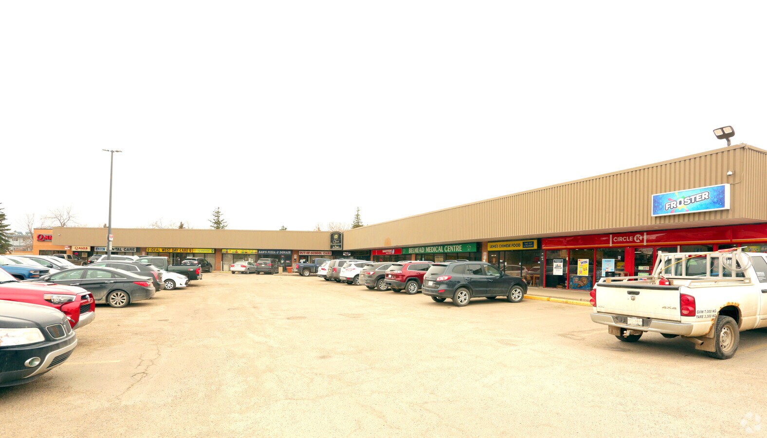 1820818252 89th Ave NW, Edmonton, AB T5T 2K6