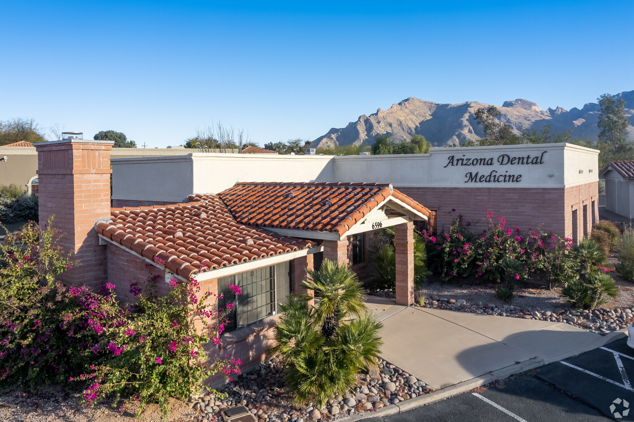 6596 N Oracle Rd, Tucson, AZ for sale Building Photo- Image 1 of 1