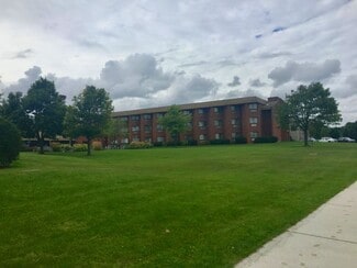 More details for 101 Maritime Dr, Manitowoc, WI - Hospitality for Sale