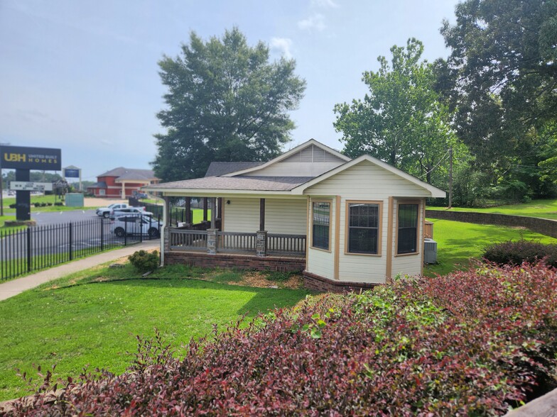 5924 S University Ave, Little Rock, AR for sale - Building Photo - Image 1 of 1