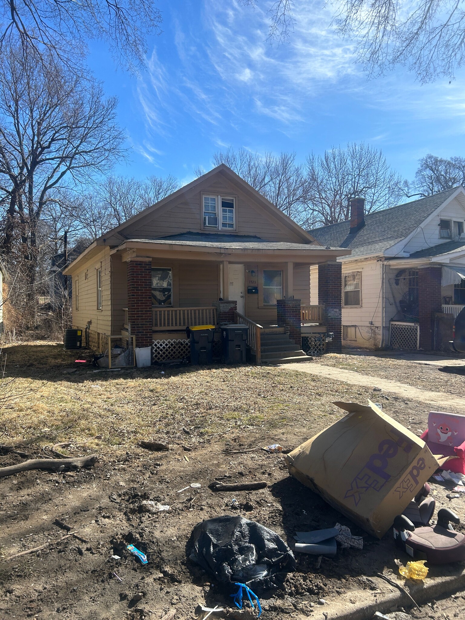 1523 Lawn Ave, Kansas City, MO for sale Primary Photo- Image 1 of 2