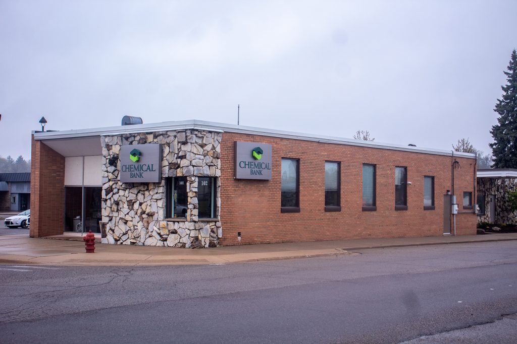 102 W Main St, Belding, MI for lease Primary Photo- Image 1 of 2