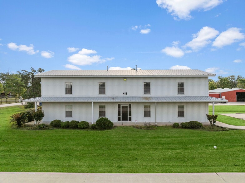 421 Jones Rd, Highlands, TX for sale - Building Photo - Image 3 of 28