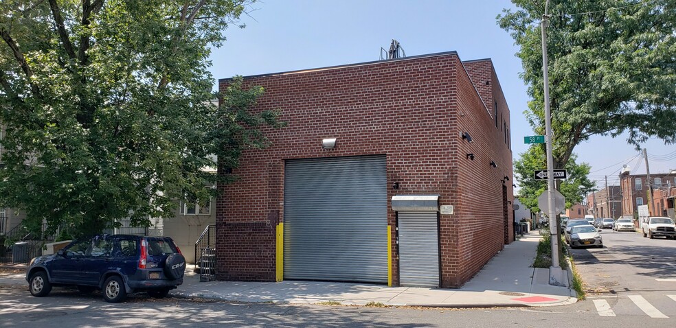 57-52 58th Pl, Flushing, NY for sale - Building Photo - Image 1 of 1