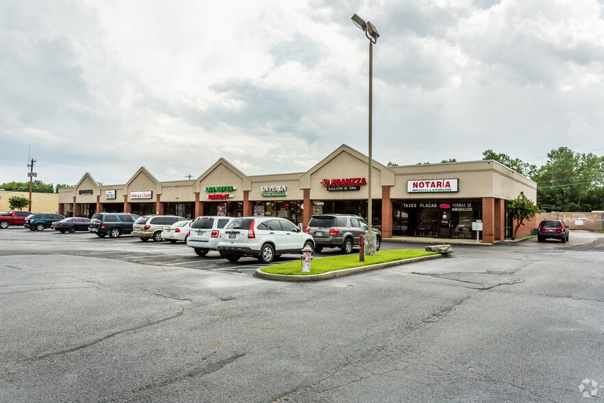 2465 Whitten Rd, Memphis, TN for sale - Primary Photo - Image 1 of 1