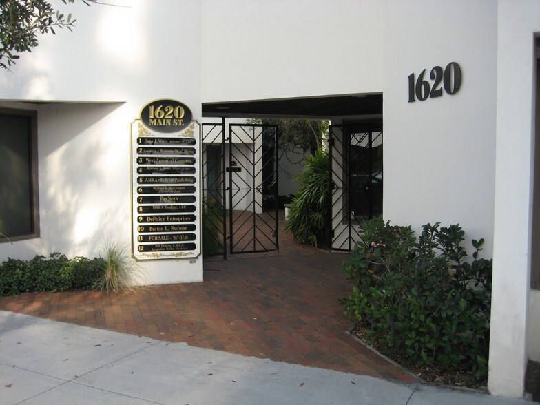 1620 Main St, Sarasota, FL for sale - Building Photo - Image 1 of 1