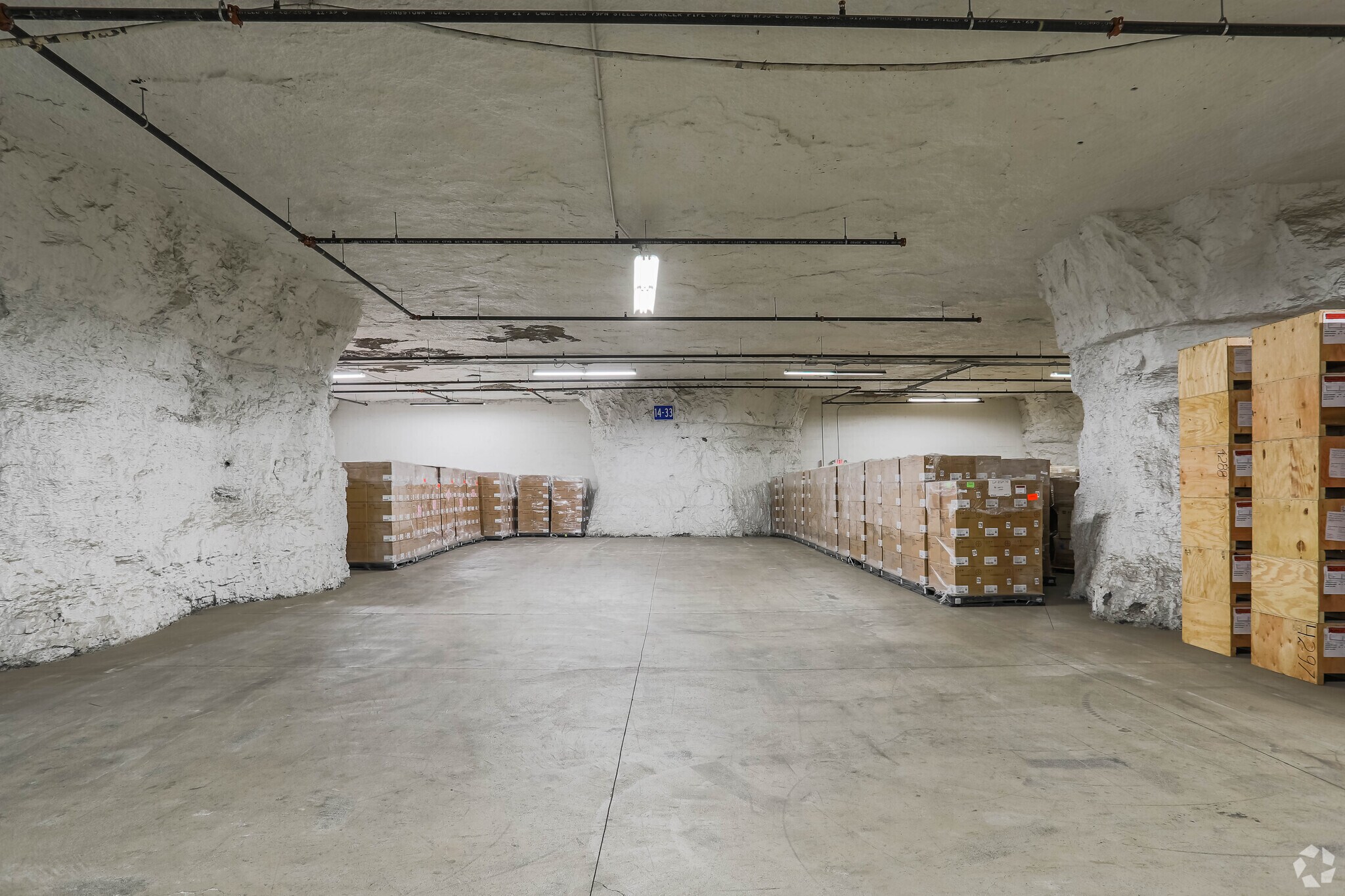 1605 Old Route 18, Wampum, PA 16157 Wampum Underground Commerce