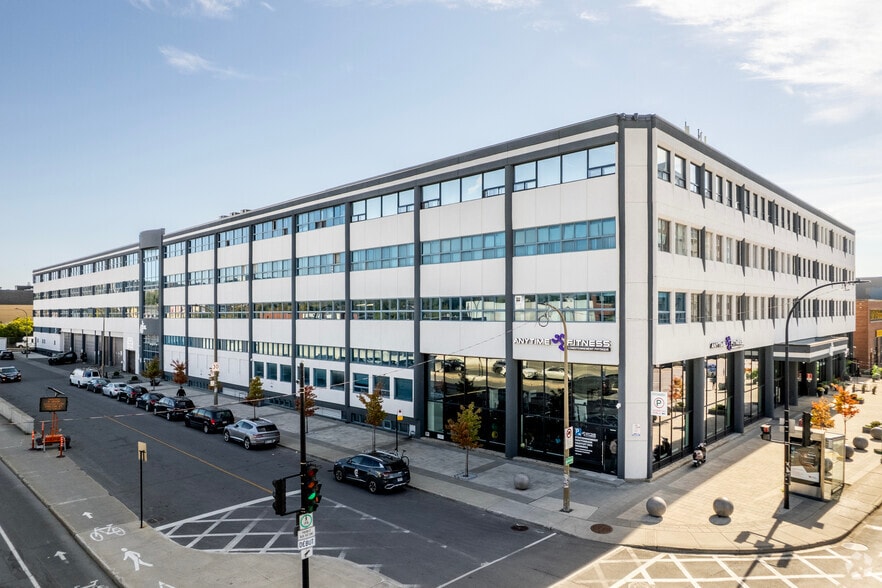 4810 St Jean-Talon O, Montréal, QC for lease - Building Photo - Image 2 of 4