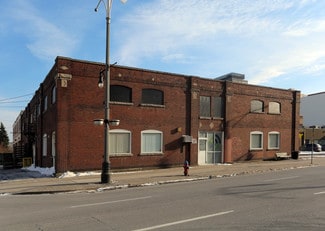More details for 90 Bay St N, Hamilton, ON - Industrial for Sale