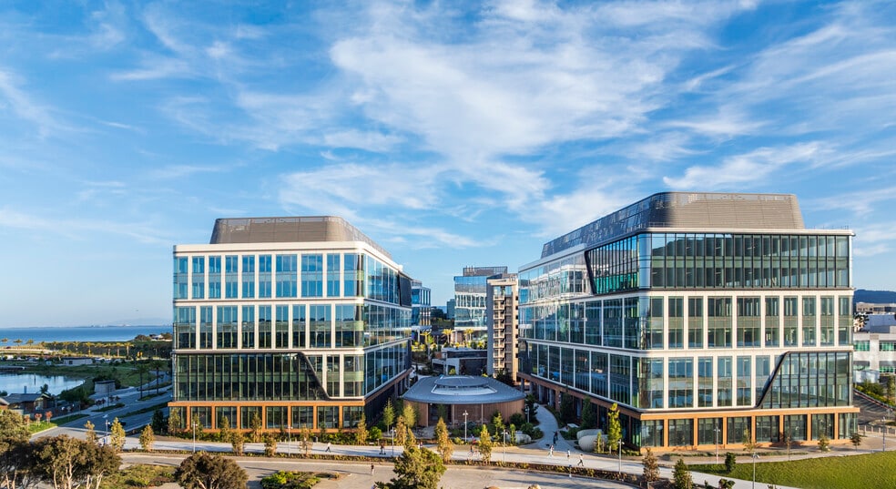 384 Oyster Point Blvd, South San Francisco, CA for lease - Building Photo - Image 2 of 25