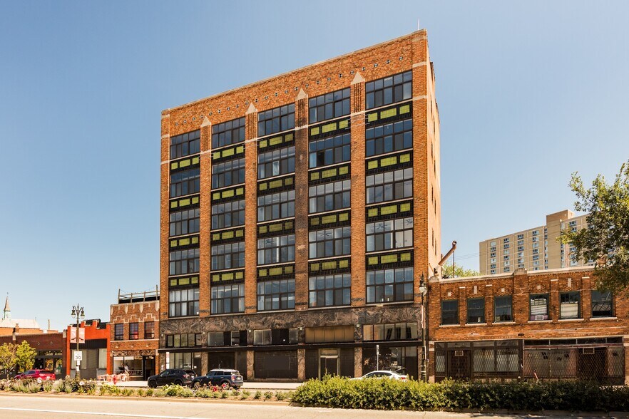 1440 Gratiot Ave, Detroit, MI for sale - Building Photo - Image 2 of 7