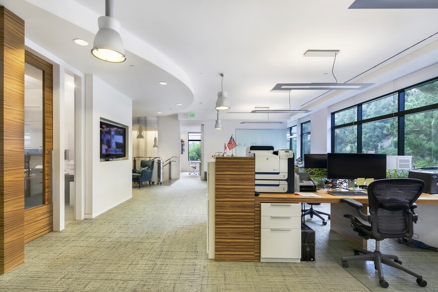 23 Brookline, Aliso Viejo, CA for sale - Interior Photo - Image 3 of 7