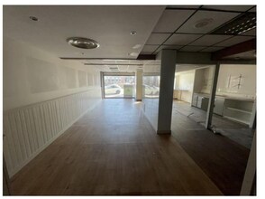 17 Broad St, Peterhead for lease Interior Photo- Image 2 of 3