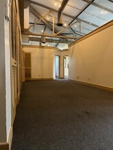 4001-4067 Broadway St, San Antonio, TX for lease Interior Photo- Image 2 of 11