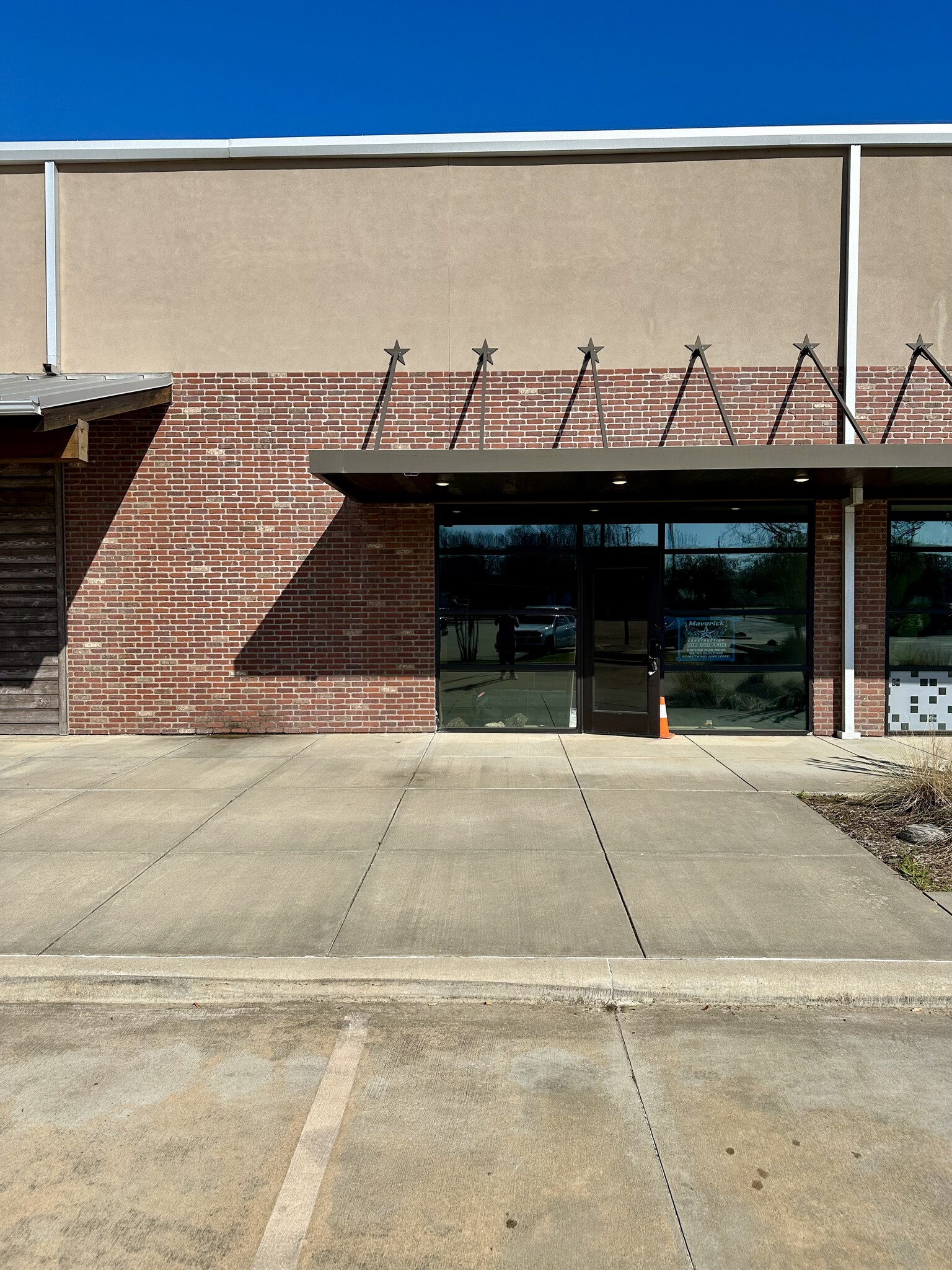 75 Miranda Lambert Way, Lindale, TX for lease Building Photo- Image 1 of 5