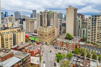 1538 Rue Sherbrooke O, Montréal, QC - AERIAL  map view