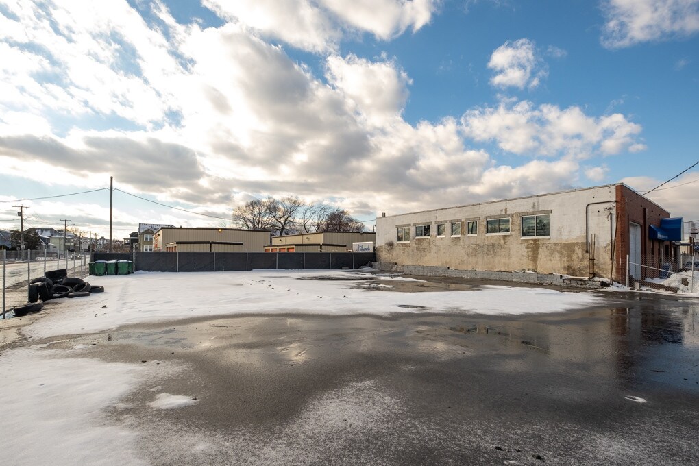 243 Mystic Ave, Medford, MA 02155