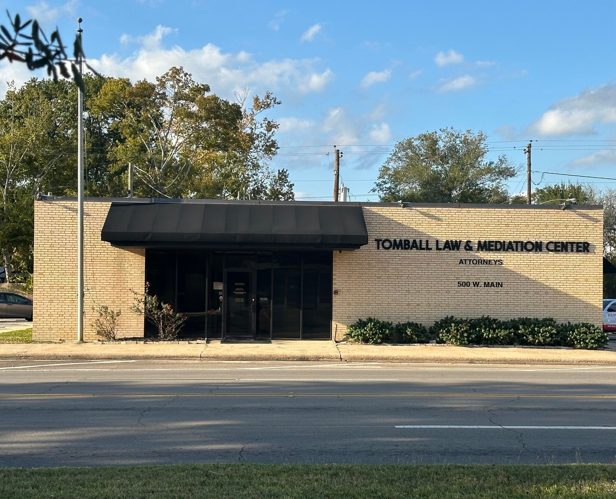 500 W Main St, Tomball, TX for lease Building Photo- Image 1 of 5