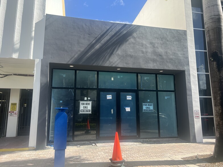 1917 Harrison St, Hollywood, FL for lease - Building Photo - Image 1 of 12