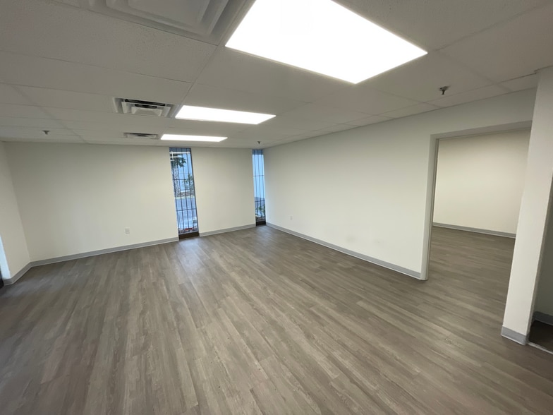 4570 NW 128th St, Opa Locka, FL for lease - Interior Photo - Image 3 of 15