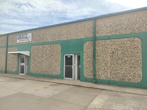 7112 NW Melrose Ln, Oklahoma City, OK for lease Building Photo- Image 1 of 7