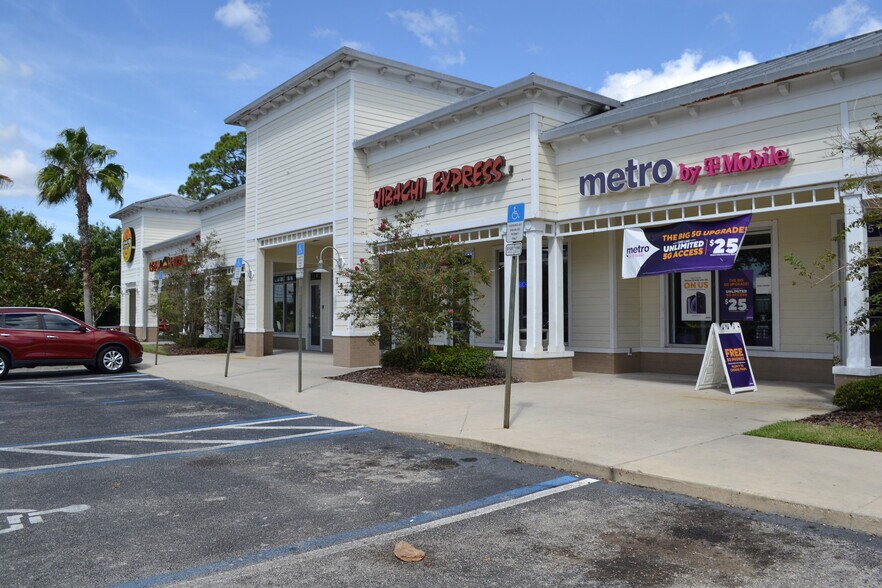 195 Malabar Rd, Palm Bay, FL 32907 Coral Bay Plaza