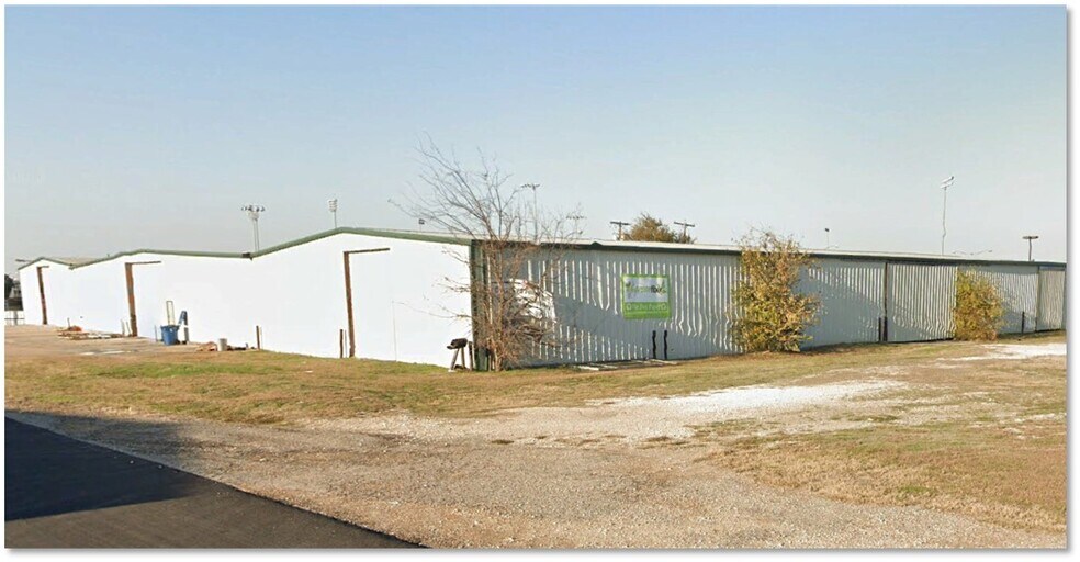 702-12 Frank St, Hewitt, TX for sale - Primary Photo - Image 1 of 1